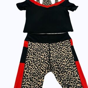 New York & Company Black and Brown Leopard Print Set